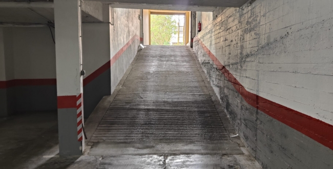 PÀRQUING PER A COTXE PETIT UBICAT AL BARRI DE  MONTILIVI - PERICOT - GIRONA