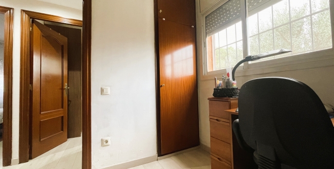 CASA UNIFAMILIAR DE 3 HABITACIONS A LA URBANITZACIÓ LA GOBA - VIDRERES