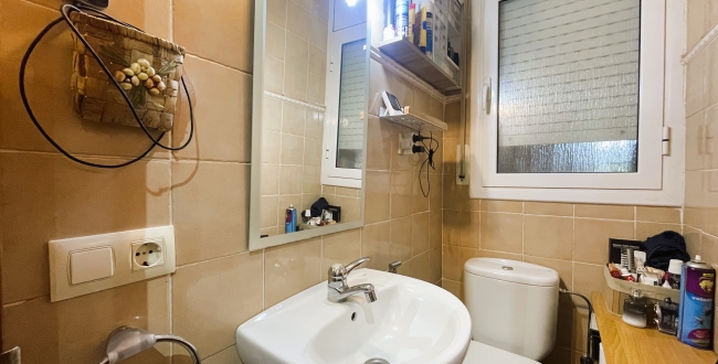 CASA UNIFAMILIAR DE 3 HABITACIONS A LA URBANITZACIÓ LA GOBA - VIDRERES