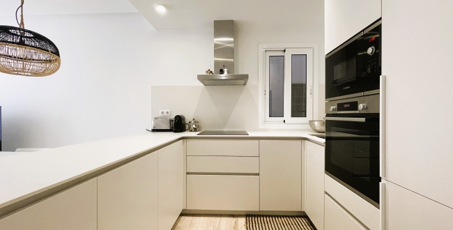 MAGNÍFIC PIS DE 3 HABITACIONS I 2 BANYS REFORMAT I MOBLAT AMB MATERIALS DE QUALITAT A L'EIXAMPLE NORD DE GIRONA