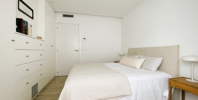 MAGNÍFIC PIS DE 3 HABITACIONS I 2 BANYS REFORMAT I MOBLAT AMB MATERIALS DE QUALITAT A L'EIXAMPLE NORD DE GIRONA