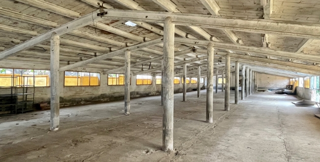 FINCA CATALOGADA COM A MASIA I INSTAL·LACIÓ RURAL AMB 10 HA DE TERRENY A BESCANÓ - GIRONA