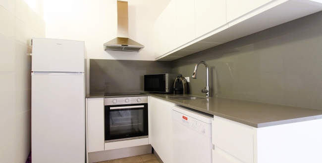 PIS REFORMAT DE 2 HABITACIONS AMB LLICÈNCIA TURÍSTICA A GIRONA