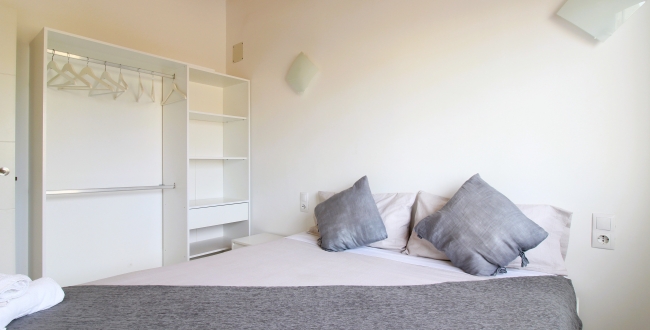 PIS REFORMAT DE 2 HABITACIONS AMB LLICÈNCIA TURÍSTICA A GIRONA