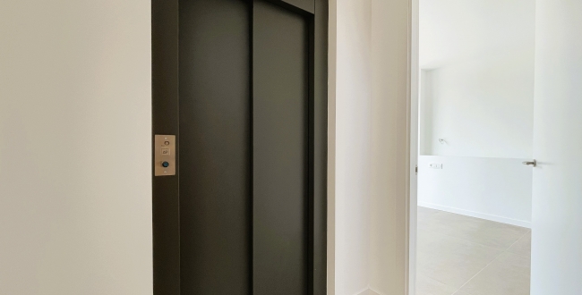 CASA UNIFAMILIAR DE DISSENY CONTEMPORANI I ELEGÀNCIA MEDITERRANEA A BEGUR