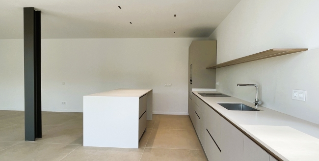 CASA UNIFAMILIAR DE DISSENY CONTEMPORANI I ELEGÀNCIA MEDITERRANEA A BEGUR