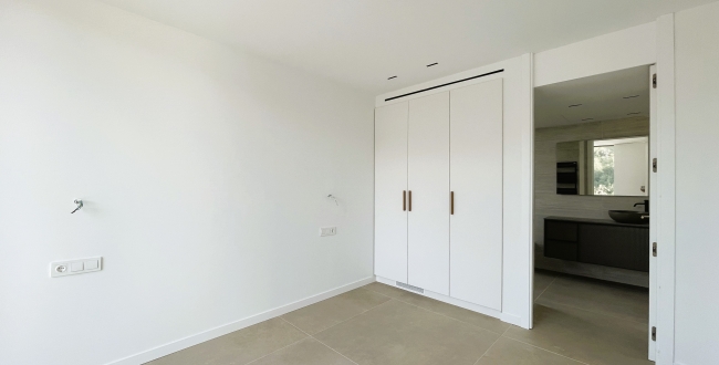 CASA UNIFAMILIAR DE DISSENY CONTEMPORANI I ELEGÀNCIA MEDITERRANEA A BEGUR