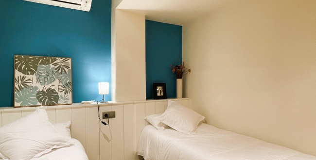 PIS REFORMAT DE 2 HABITACIONS A PRIMERA LÍNIA DE MAR - PALAMÓS