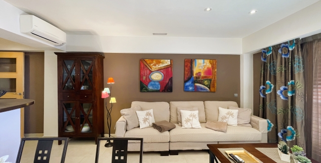 PIS REFORMAT DE 2 HABITACIONS A PRIMERA LÍNIA DE MAR - PALAMÓS