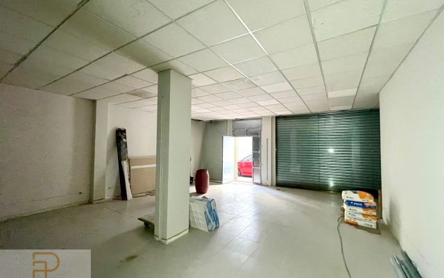 LOCAL DIÀFAN EN L'EIXAMPLE SUD DE GIRONA