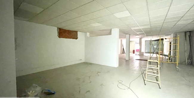 LOCAL DIÀFAN EN L'EIXAMPLE SUD DE GIRONA