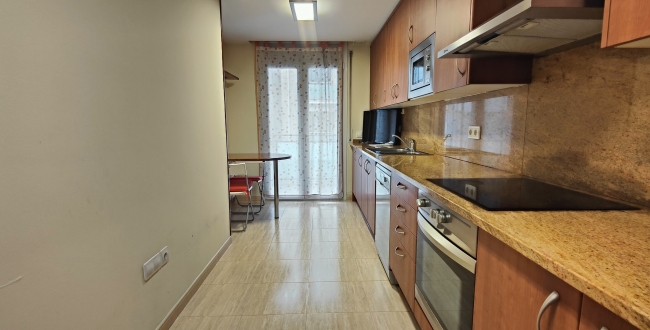 PIS LLOGUER 3 HAB AMB PQ TANCAT DE DUES PLACES A LA DEVESA