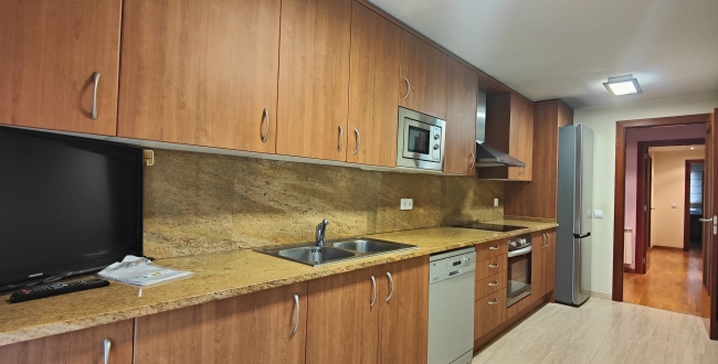 PIS LLOGUER 3 HAB AMB PQ TANCAT DE DUES PLACES A LA DEVESA