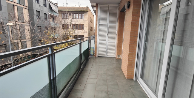 PIS LLOGUER 3 HAB AMB PQ TANCAT DE DUES PLACES A LA DEVESA