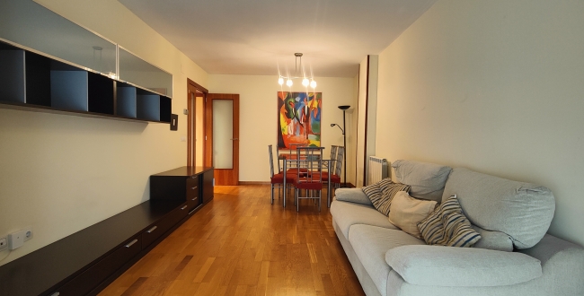 PIS LLOGUER 3 HAB AMB PQ TANCAT DE DUES PLACES A LA DEVESA