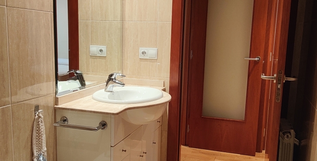 PIS LLOGUER 3 HAB AMB PQ TANCAT DE DUES PLACES A LA DEVESA