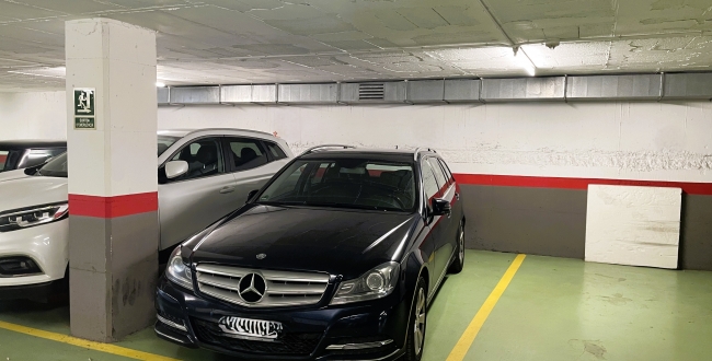 ÀTIC DÚPLEX AMB TERRASSES, PQ I TRASTER A L'EIXAMPLE NORD DE GIRONA