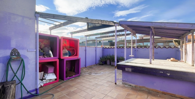 ÀTIC DÚPLEX AMB TERRASSES, PQ I TRASTER A L'EIXAMPLE NORD DE GIRONA