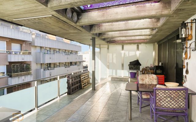 ÀTIC DÚPLEX AMB TERRASSES, PQ I TRASTER A L'EIXAMPLE NORD DE GIRONA