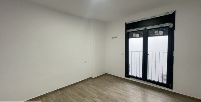 PRIMERA PLANTA A ESTRENAR AL CENTRE DE SANTA COLOMA