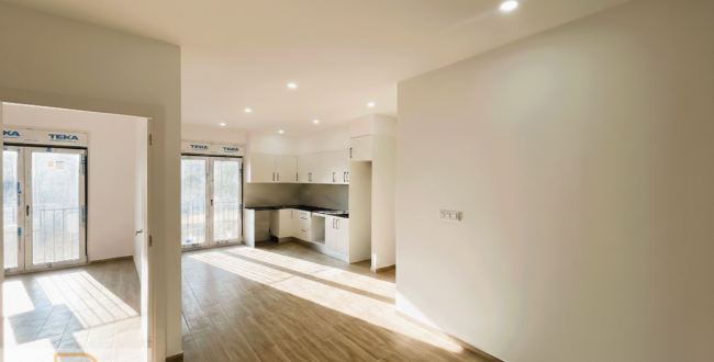 ÀTIC A ESTRENAR AMB TERRASSA AL CENTRE DE SANTA COLOMA DE FARNERS