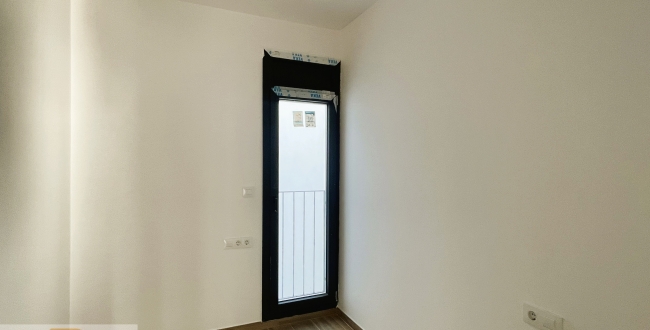 ÀTIC A ESTRENAR AMB TERRASSA AL CENTRE DE SANTA COLOMA DE FARNERS