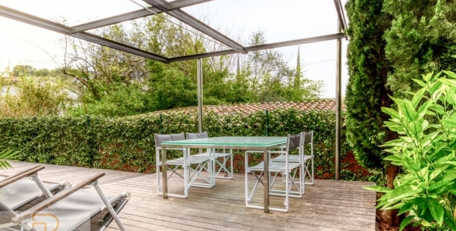   UNA PEÇA ÚNICA AMB JARDÍ PRIVAT A TOCAR DEL BARRI VELL DE GIRONA