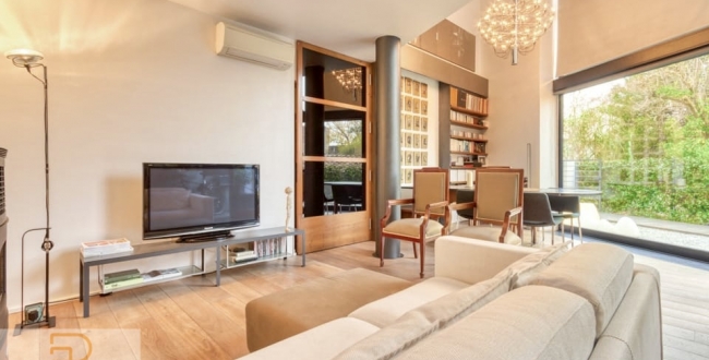   UNA PEÇA ÚNICA AMB JARDÍ PRIVAT A TOCAR DEL BARRI VELL DE GIRONA