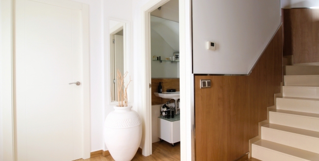 CASA APARELLADA CANTONERA DE LUXE AMB JARDÍ I PISCINA A VILABLAREIX