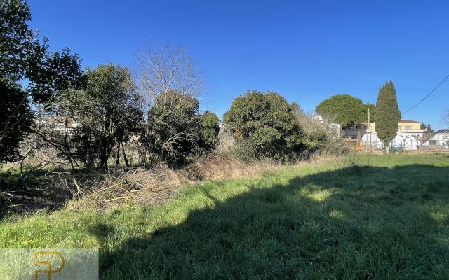 PARCEL·LES VENDA EN CORÇÀ