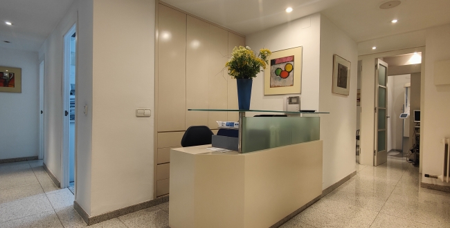OFFICE RENTAL IN EIXAMPLE NORTH OF GIRONA