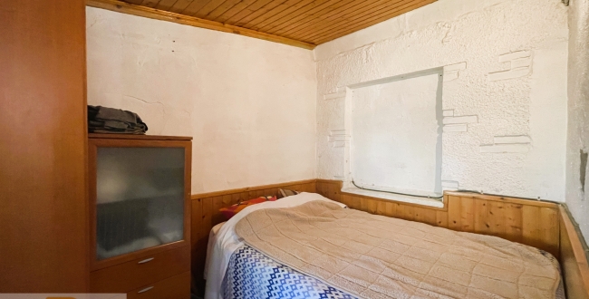 TERRENY RÚSTIC AMB BARRACA A PUIGVENTÓS (CRUÏLLES)