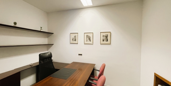 LOCAL COMERCIAL EN LLOGUER IDEAL DESPATX C. RUTLLA GIRONA