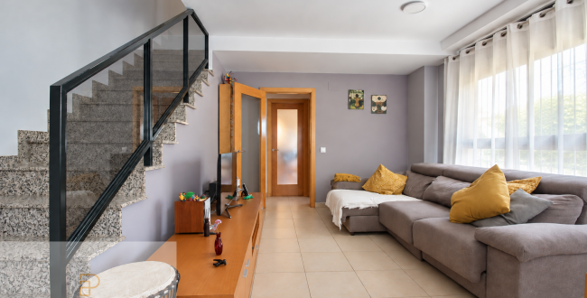 House with a garden, terraces, a principal suite and a two-car garage in Cassà de la Selva