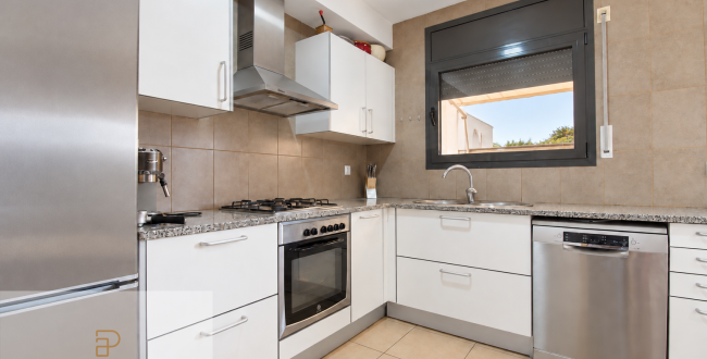 House with a garden, terraces, a principal suite and a two-car garage in Cassà de la Selva