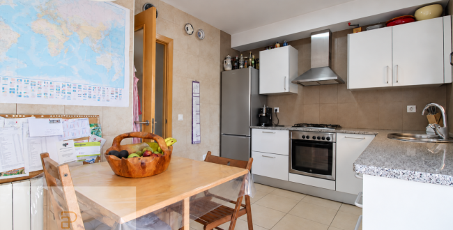House with a garden, terraces, a principal suite and a two-car garage in Cassà de la Selva
