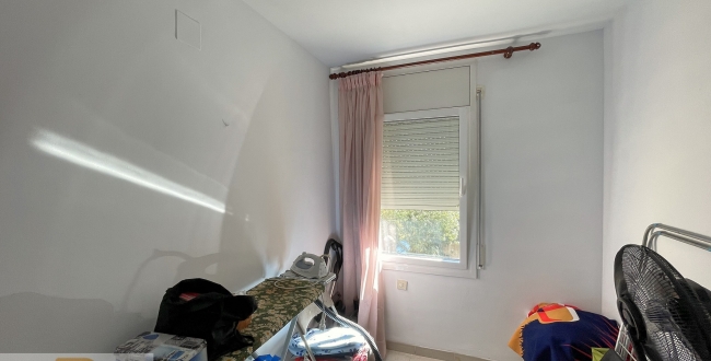 PIS AMPLI AMB 4HAB I 2 BANYS AL BARRI DE MONTILIVI - GIRONA