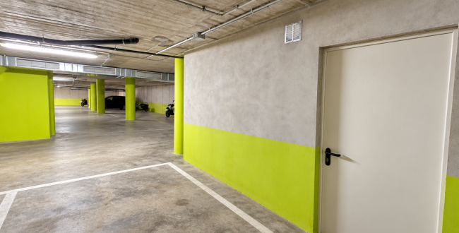 ÁTICO DÚPLEX CON 2 TERRAZAS, PISCINA COMUNITARIA Y DOS PARQUINGS  Y TRASTERO