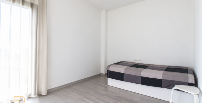 ÁTICO DÚPLEX CON 2 TERRAZAS, PISCINA COMUNITARIA Y DOS PARQUINGS  Y TRASTERO